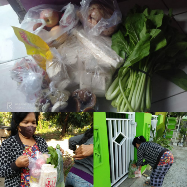 Bantuan makanan untuk keluarga ibu tatik yang terkena covid